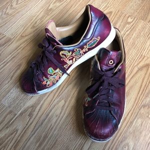 Adidas womens shoes size 9